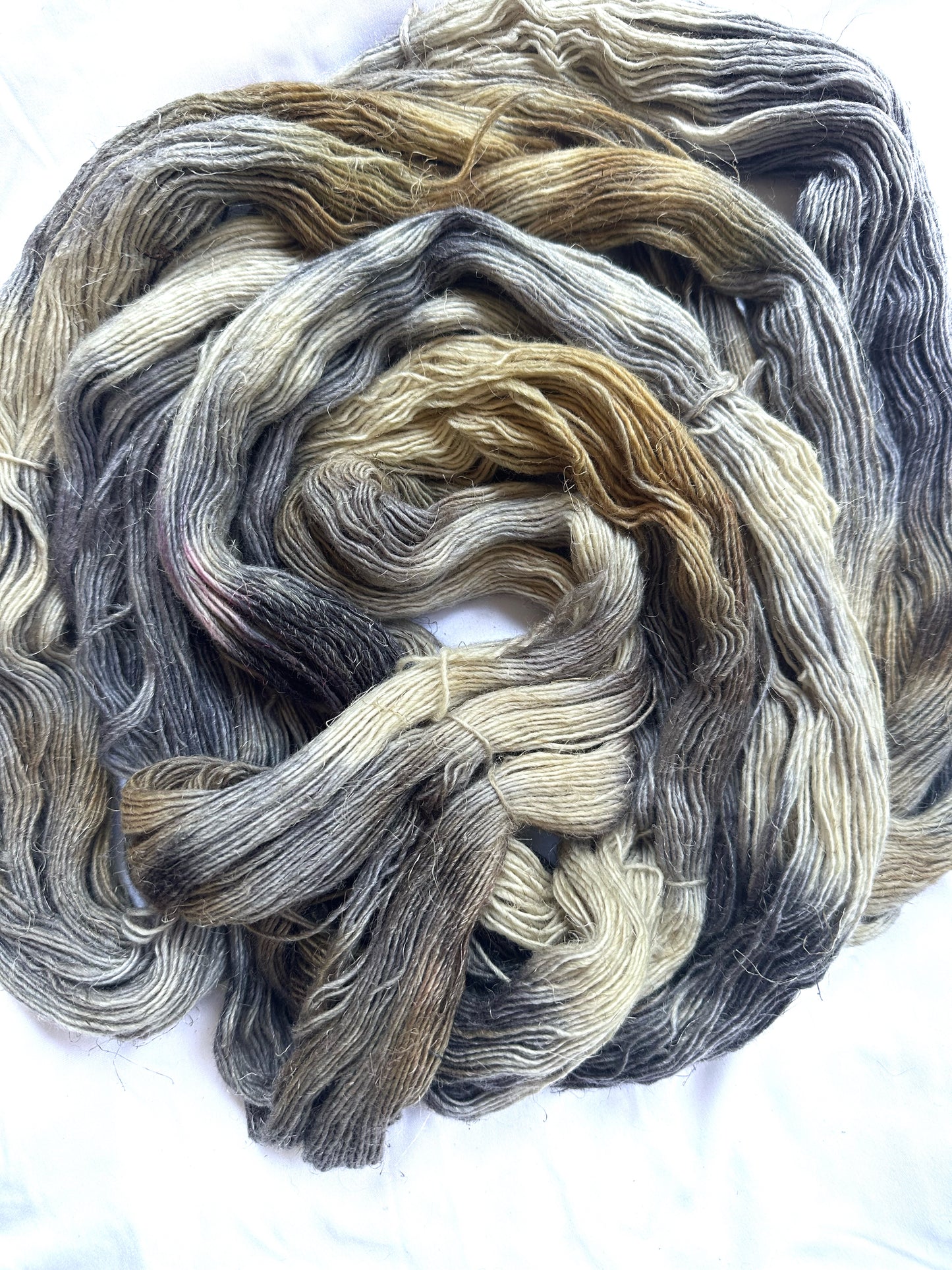 Fingering variegated neutral tan gray cream
