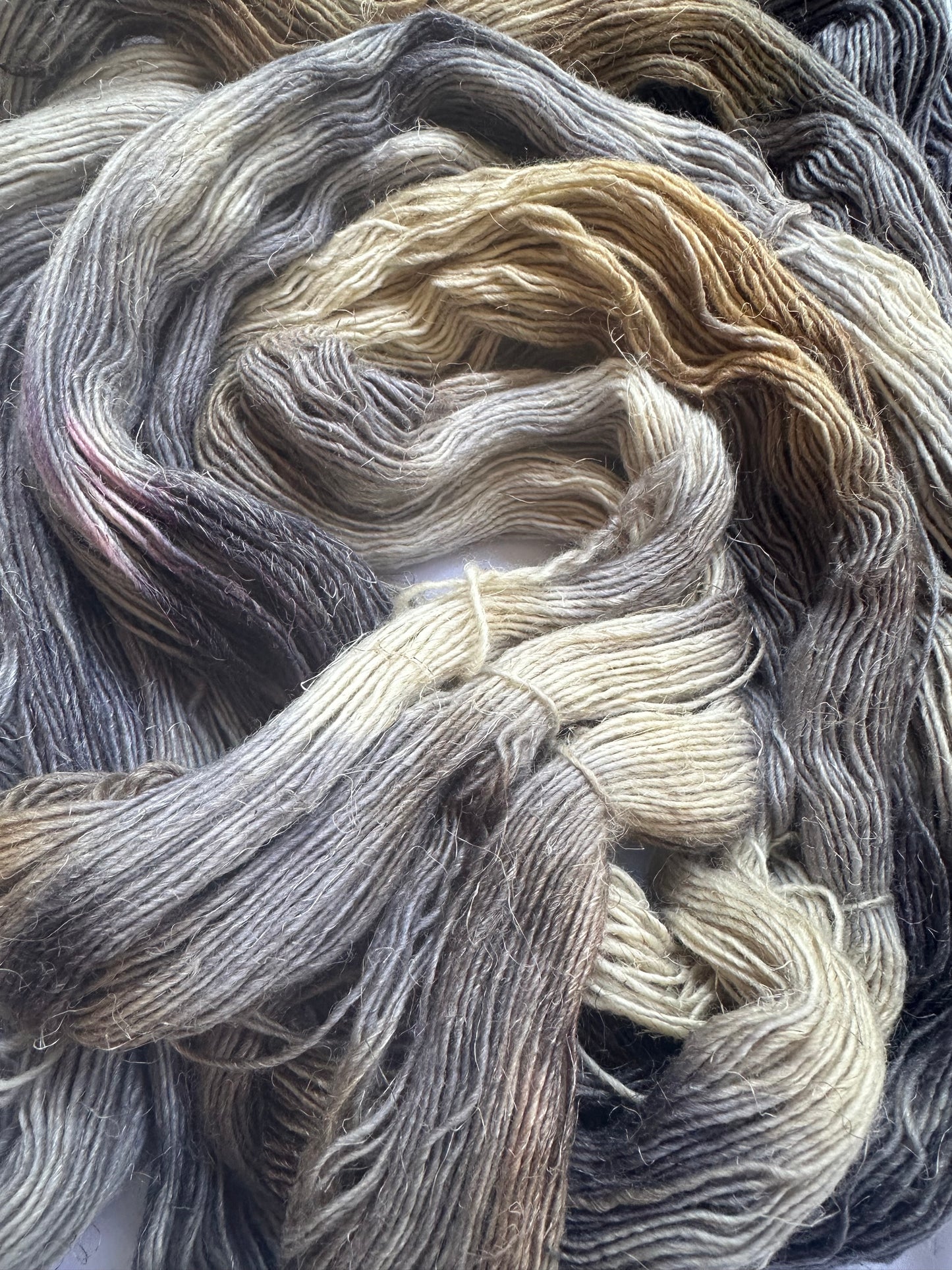 Fingering variegated neutral tan gray cream